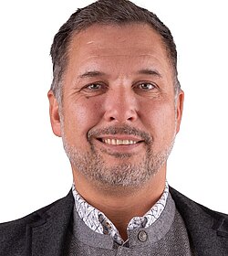 Stefan Kolm Stefan Kolm